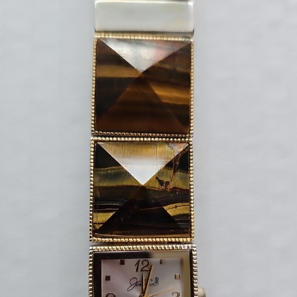 Jessica Gold and Brown Women's Watch - Picture 4 of 6